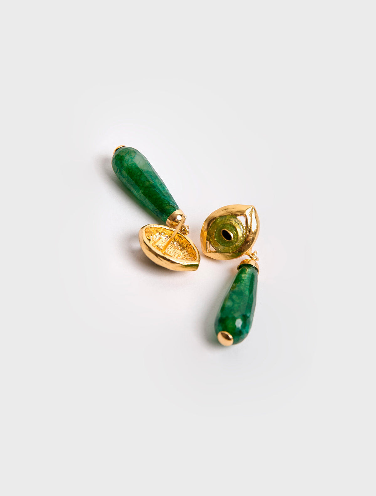 Gota de gato Aretes | Joyería Felina Contemporánea | Sara y Flora
