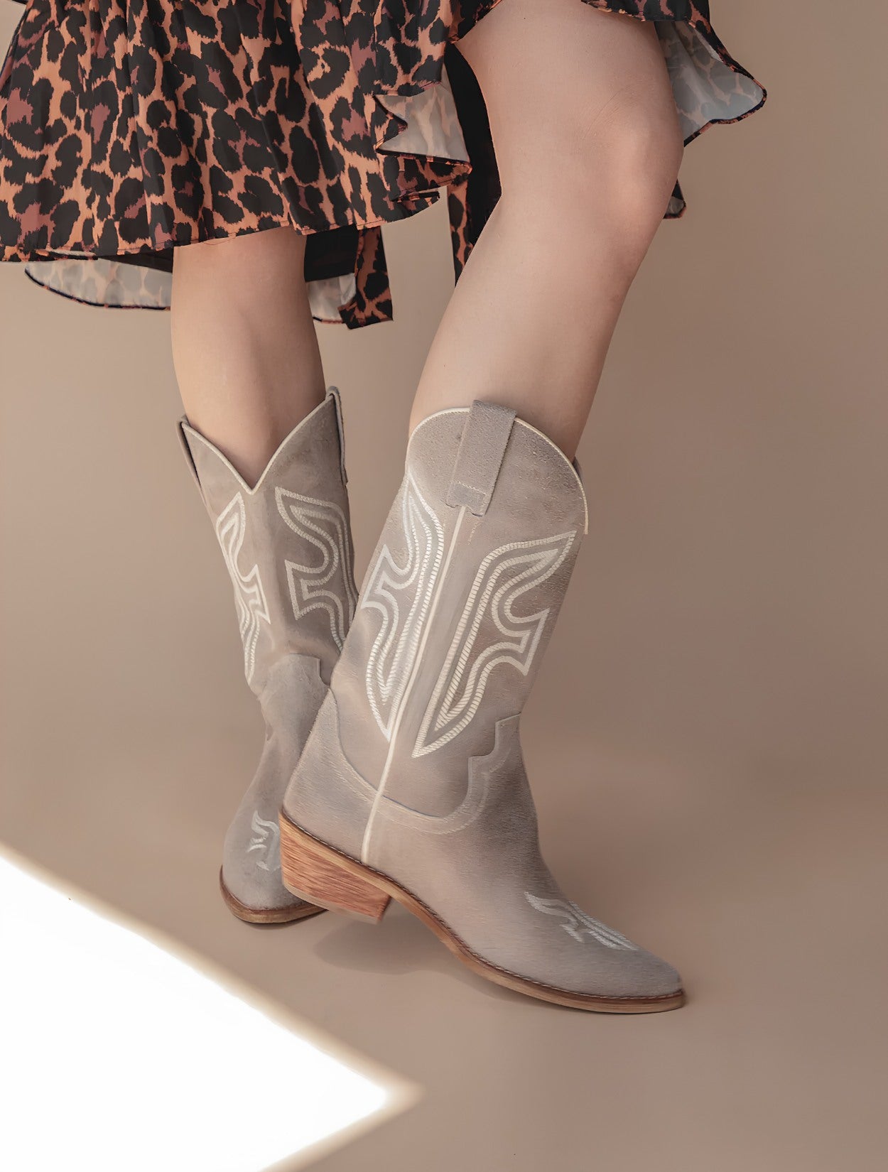 Lousiana Taupe | Botas de Cuero  Taupe Hechas a Mano 