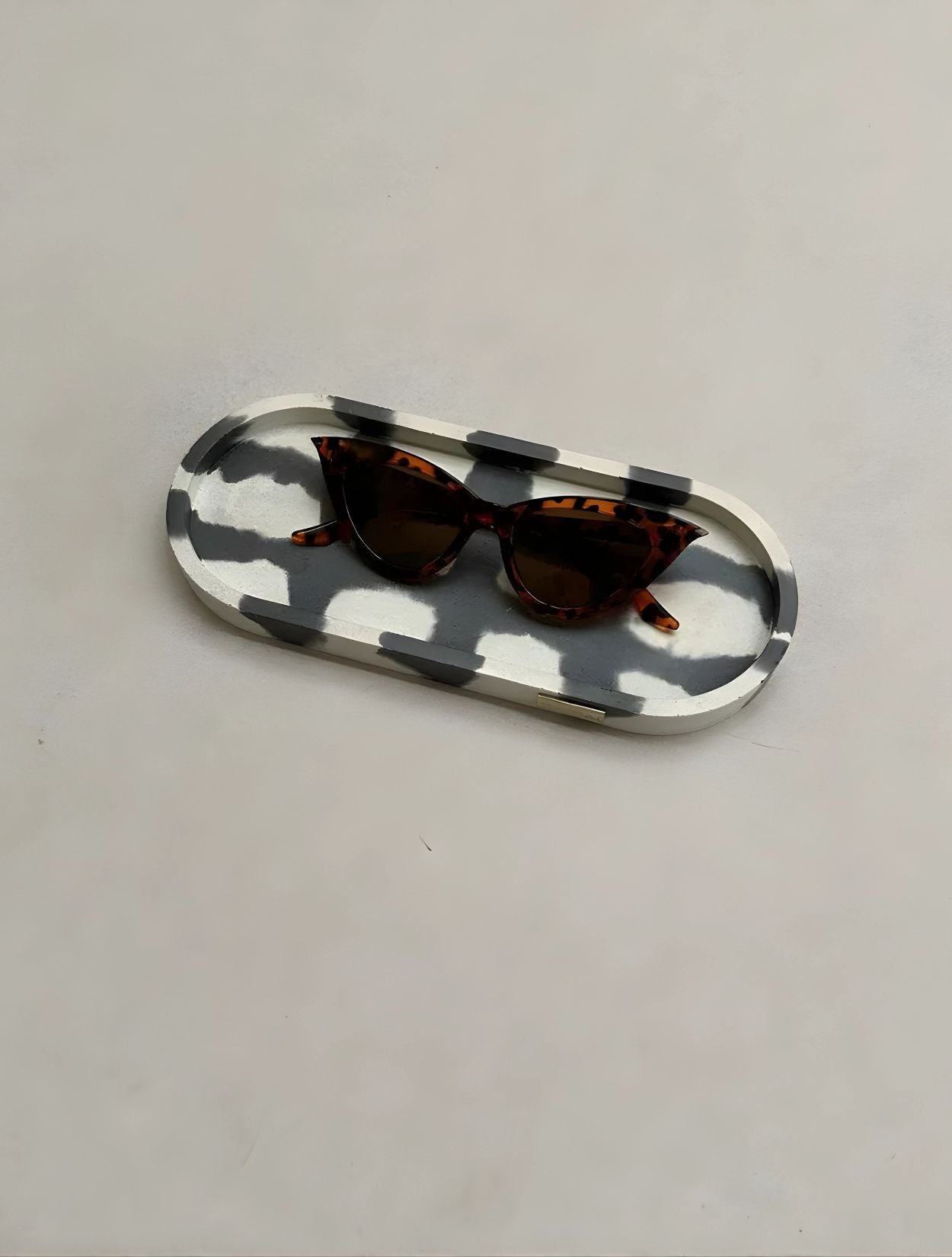 BASE OVAL 24CM X 10CM