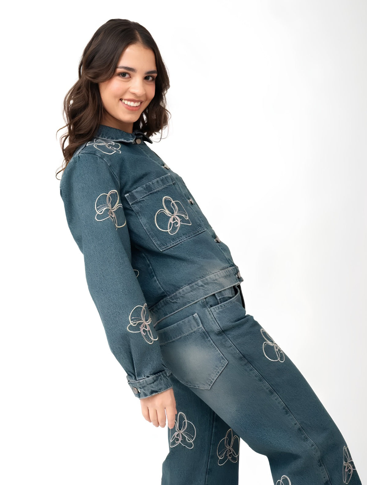 Chaqueta Orquídeas | Bordado a Mano