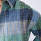 Camisa Kylo para hombre de la marca Vera con estampado de cuadros verdes y azules en silueta oversized de diseño de autor – Moda masculina de lujo hecha en Colombia | Casa Precis, Concept Store