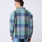 Camisa Kylo para hombre de la marca Vera con estampado de cuadros verdes y azules en silueta oversized de diseño de autor – Moda masculina de lujo hecha en Colombia | Casa Precis, Concept Store