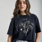 Camiseta en algodón azul rey con bordado Believe para mujer – Juliana Sanchez | Casa Precis, Concept Store. Primer plano.