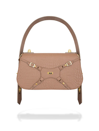 Cartera Dream de VLN en cuero glazeado con diseño multifuncional en color café y 6 formas de uso para mujer – Moda colombiana de lujo | Casa Precis, Concept Store