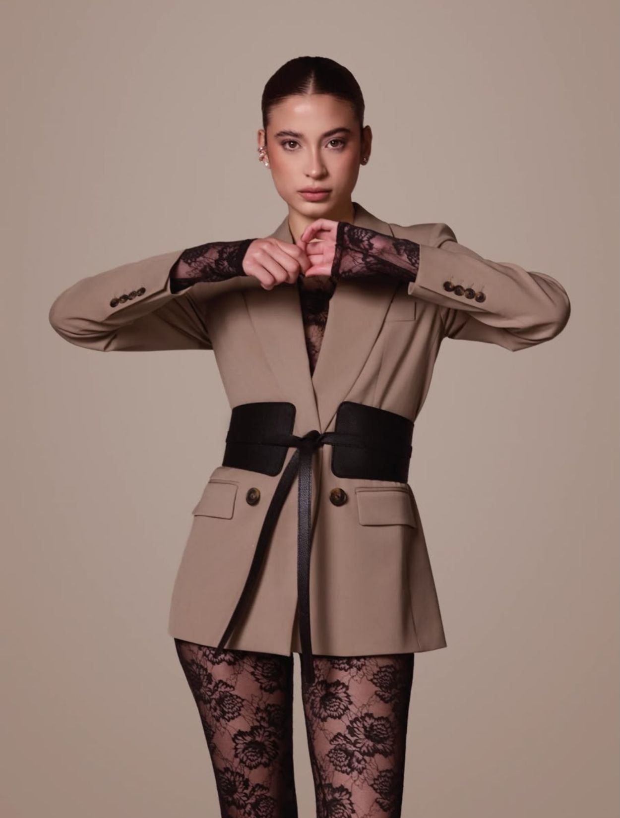 Victoria Black Belt en Cuero | Amarante
