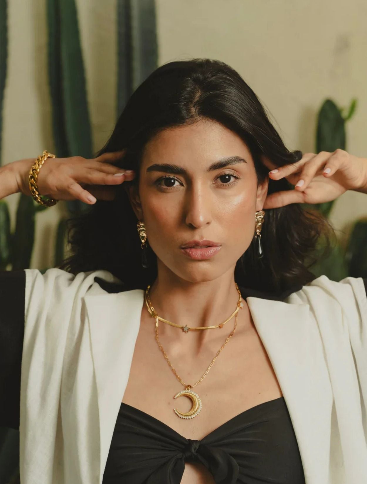 COLLAR DE SERPIENTE Y ESTRELLA