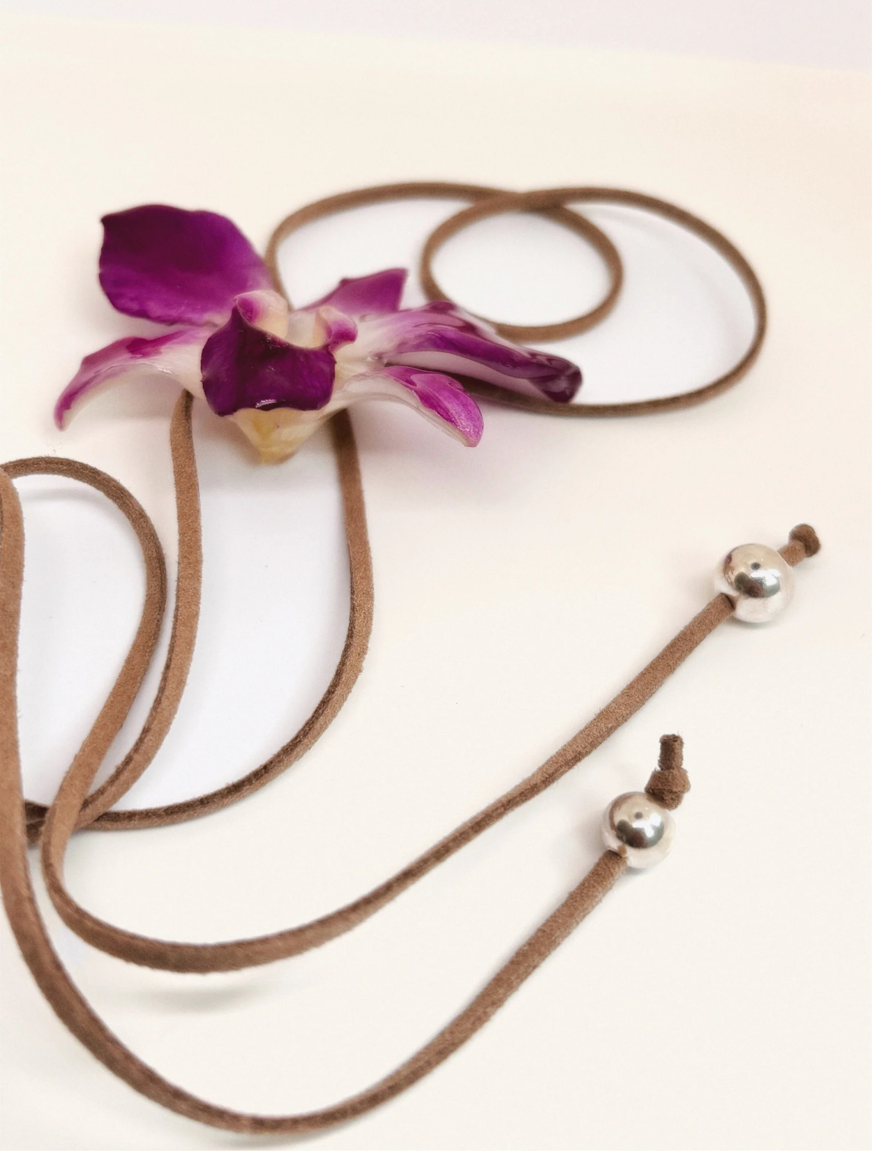 Lazo Selva | Gargantilla Diseño Exclusivo con Detalle de Lazo 