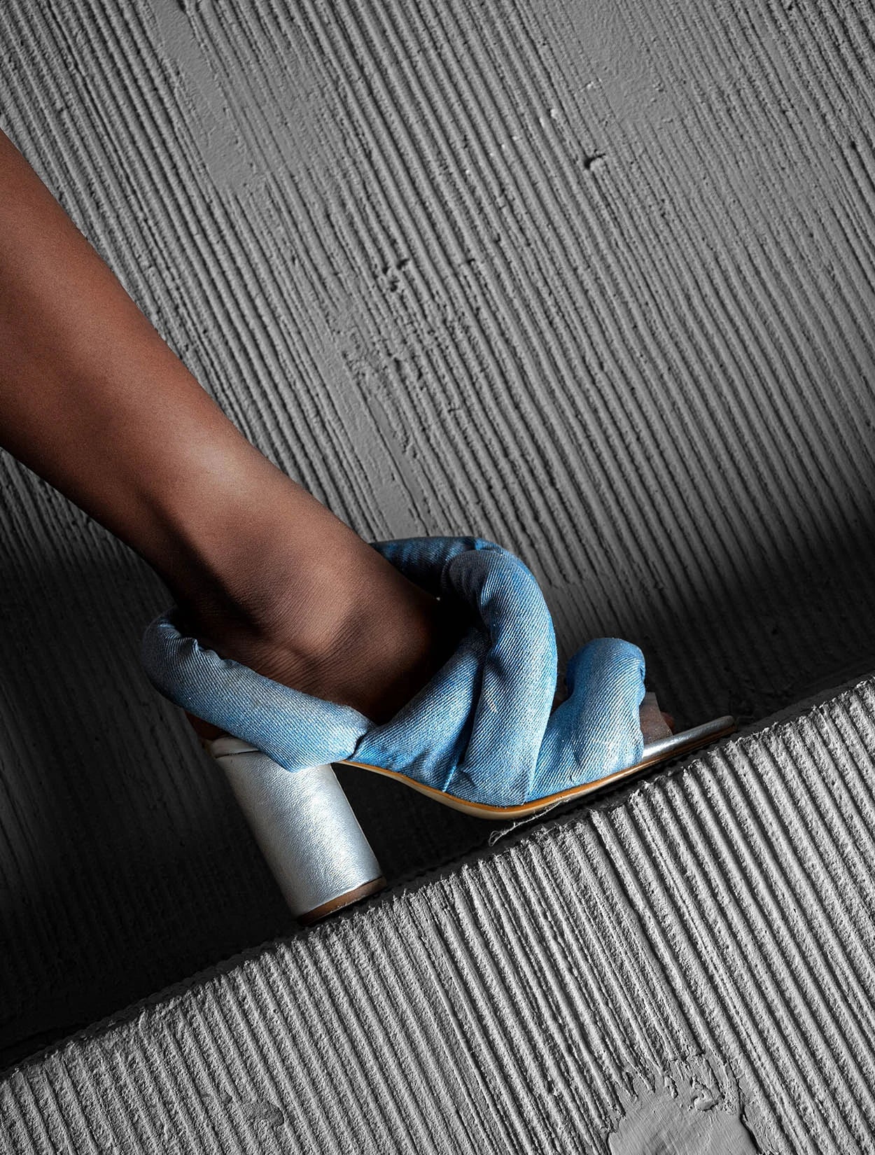 SANDALIAS DENIM CURVE