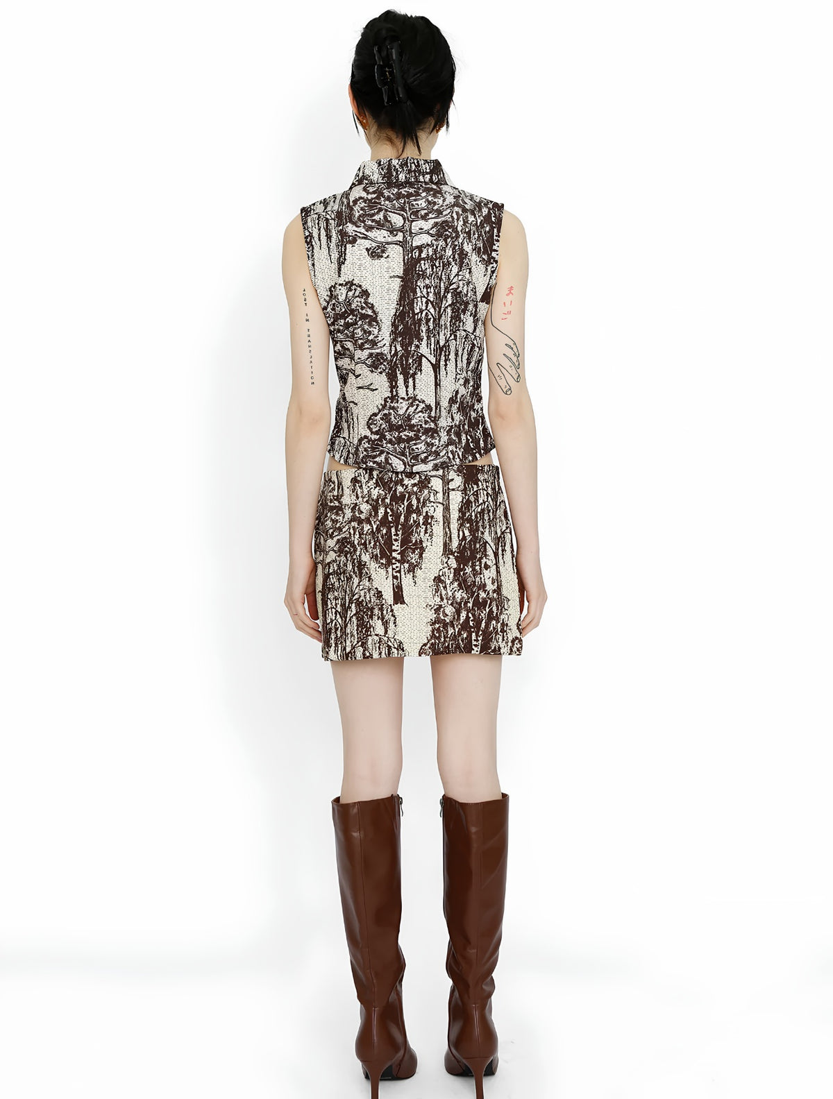 Zip Top Brown Willow | Chaleco Estampado Sauce