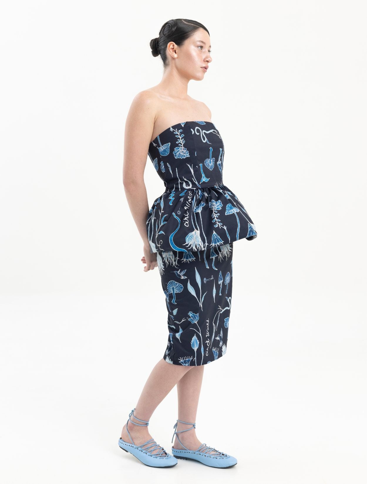 Helios Strapless Peplum Estampado Azul | Circe