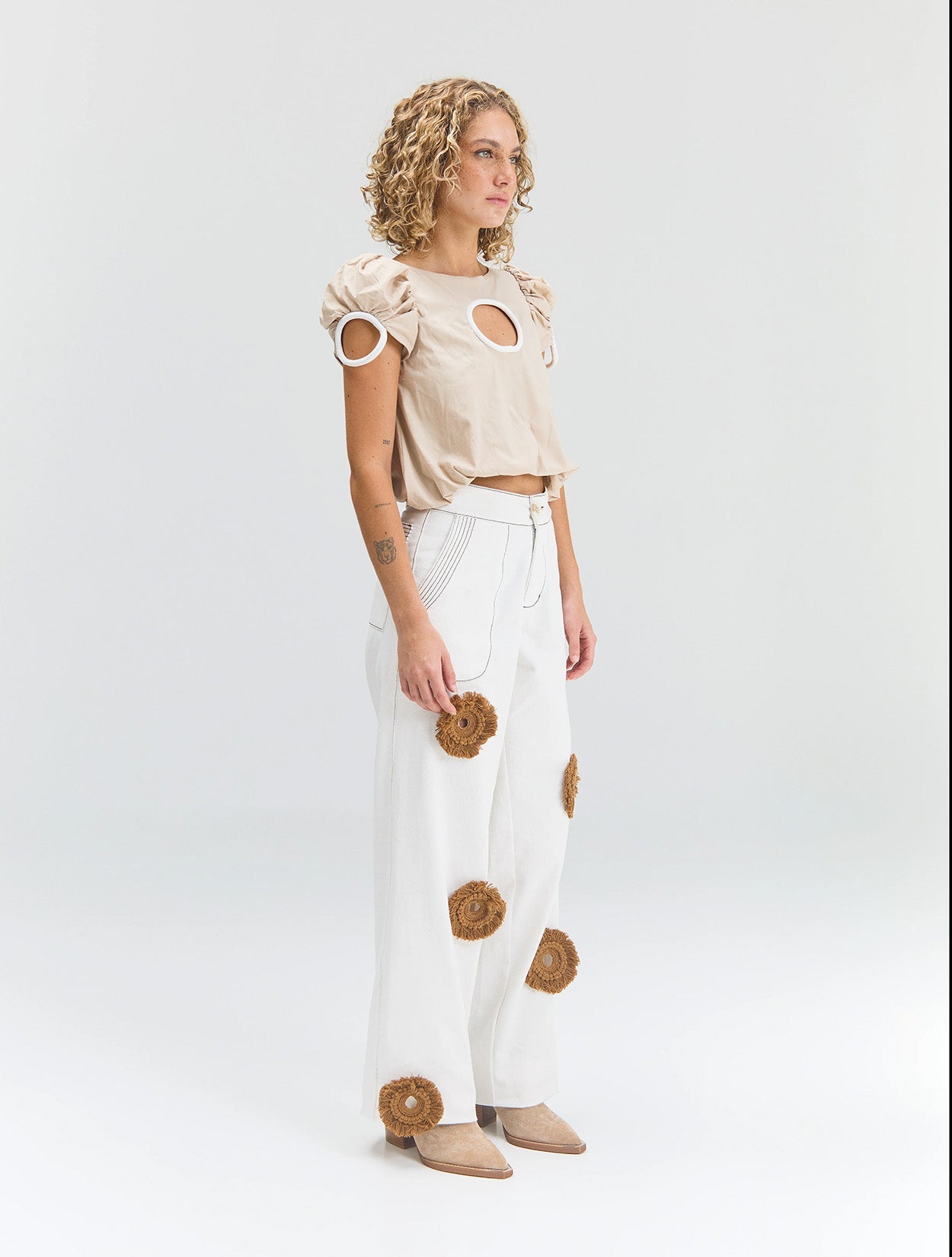 PANTALÓN VAQUERO DE LUNARES