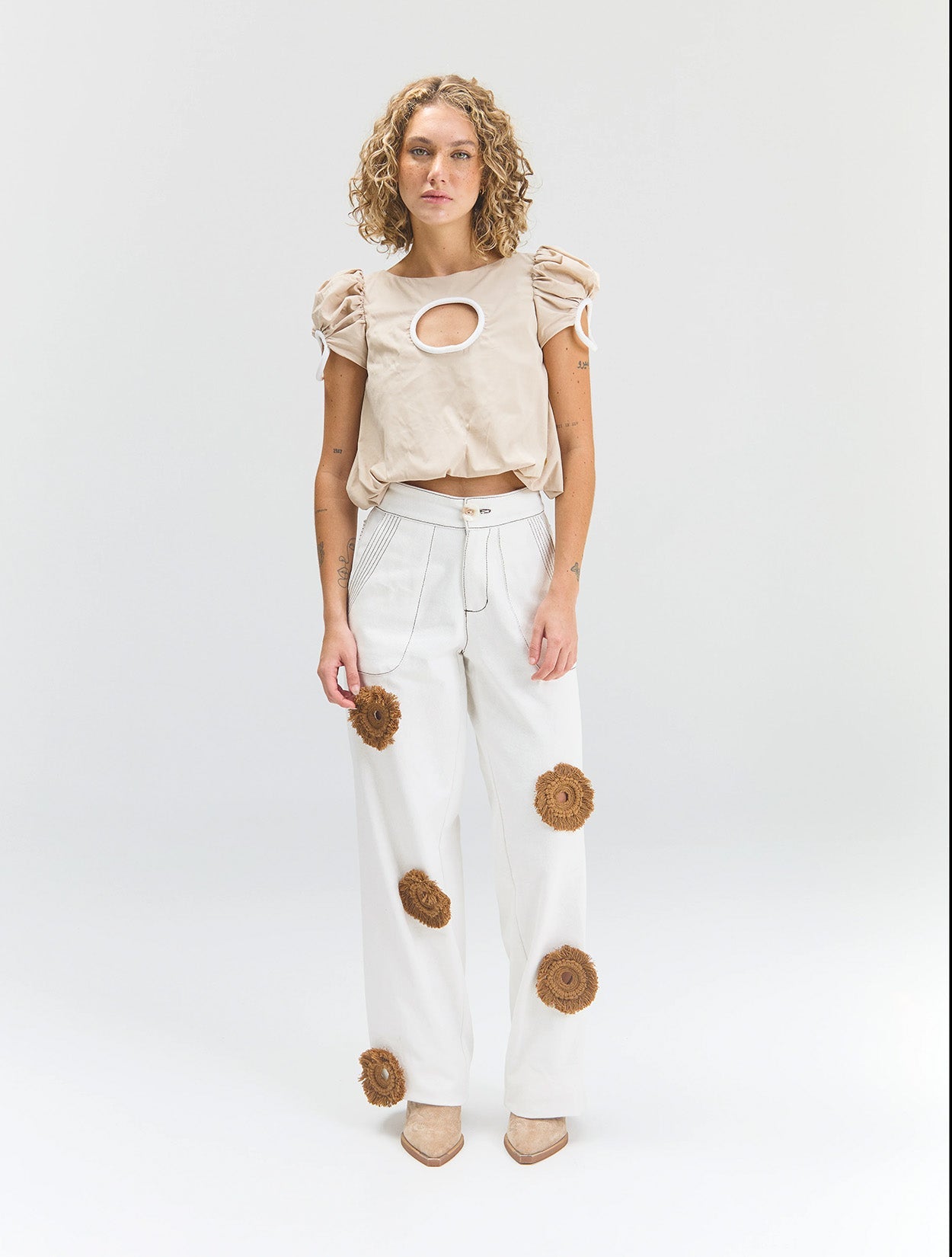 PANTALÓN VAQUERO DE LUNARES