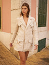 Vestido tipo blazer modelo Cala de diseño estructural de la marca Juliamar – Ropa de lujo contemporáneo y sastrería femenina hecho en Colombia | Casa Precis, Concept Store