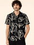 Camisa con estampado de tulipanes ilustrados de la marca Pardo – Moda de lujo contemporáneo y diseño de autor hecho en Colombia | Casa Precis, Concept Store