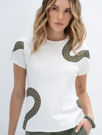 Camiseta Hissoria Selva | Camiseta Femenina de Zierra Leona