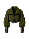 Chaqueta Armadura de la marca Alejandro Rougt en cuero gamuzado color verde oliva de diseño sastrero escultural – Chaqueta de autor hecha en Colombia | Casa Precis, Concept Store