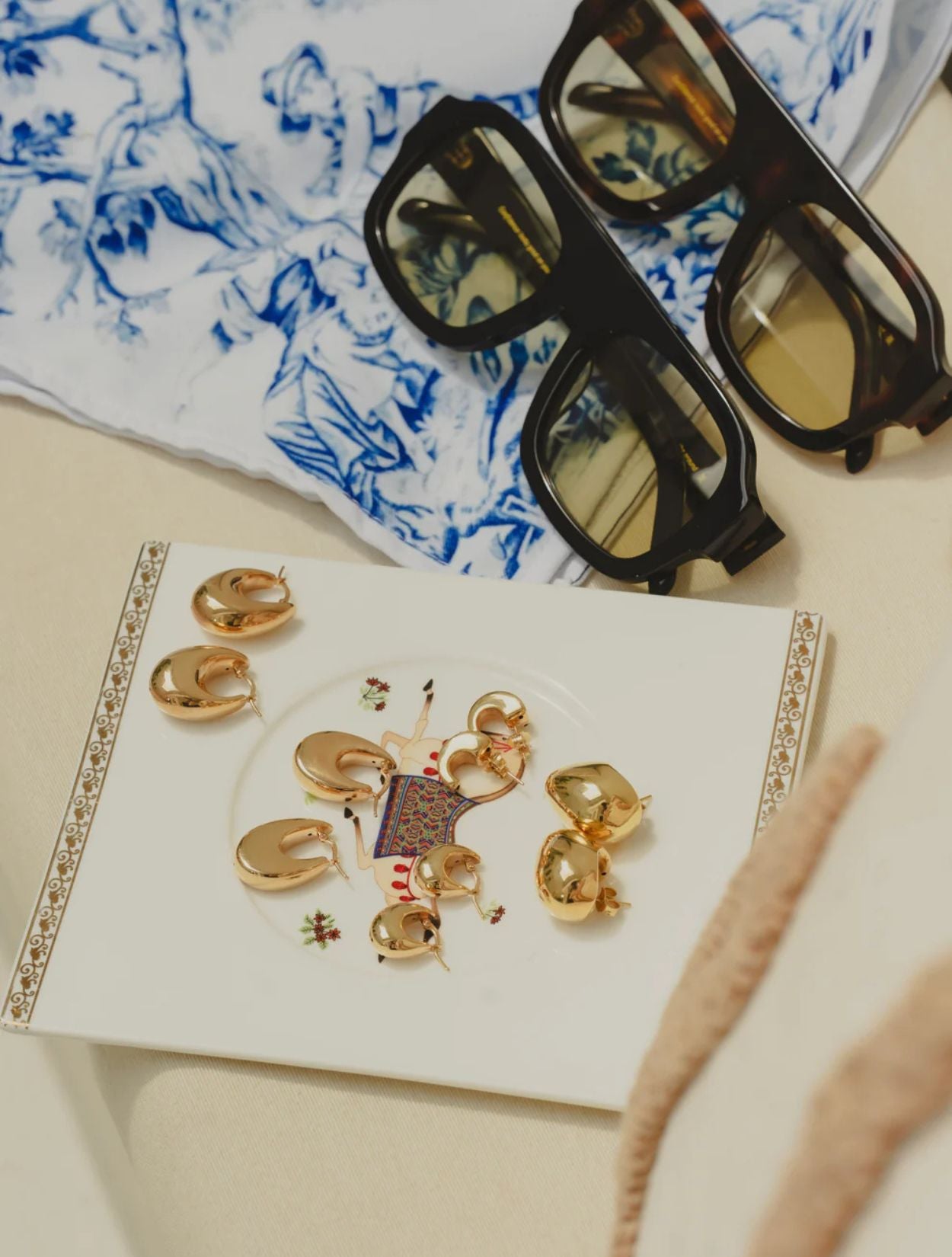 Gafas de sol Akira Sunglasses de la marca Flor Amazona con montura geométrica de diseño de autor y protección UV – Eyewear de lujo | Casa Precis, Concept Store