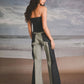 Pantalón denim bicolor en bloques de contraste de la marca Diana Buelvas – Moda colombiana de lujo contemporáneo y diseño arquitectónico | Casa Precis, Concept Store