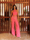 Fuchsia Pant de la marca Bianco con tiro alto y diseño sastrero en color fucsia intenso – Pantalón de lujo y diseño de autor hecho en Colombia | Casa Precis, Concept Store