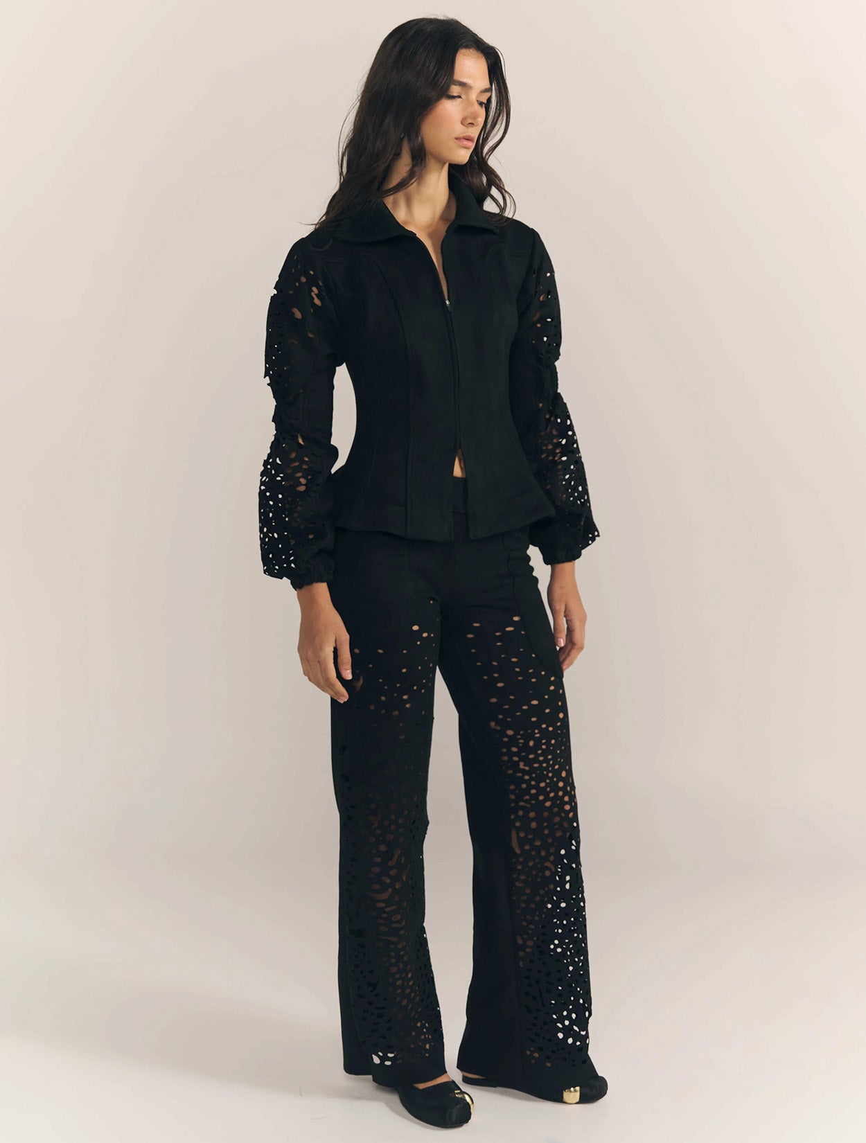 Pantalón Jorobada Negro | Pantalón Negro de Zierra Leona