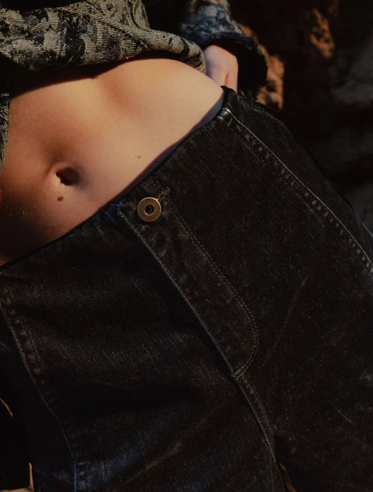 Pantalón Yugen | Pantalón de Diseño Contemporáneo | +58