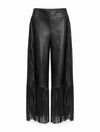 Pantalón culotte de cuero negro con flecos de la marca Reghio con silueta de bota ancha de diseño de autor – Pantalón de lujo hecho en Colombia | Casa Precis, Concept Store