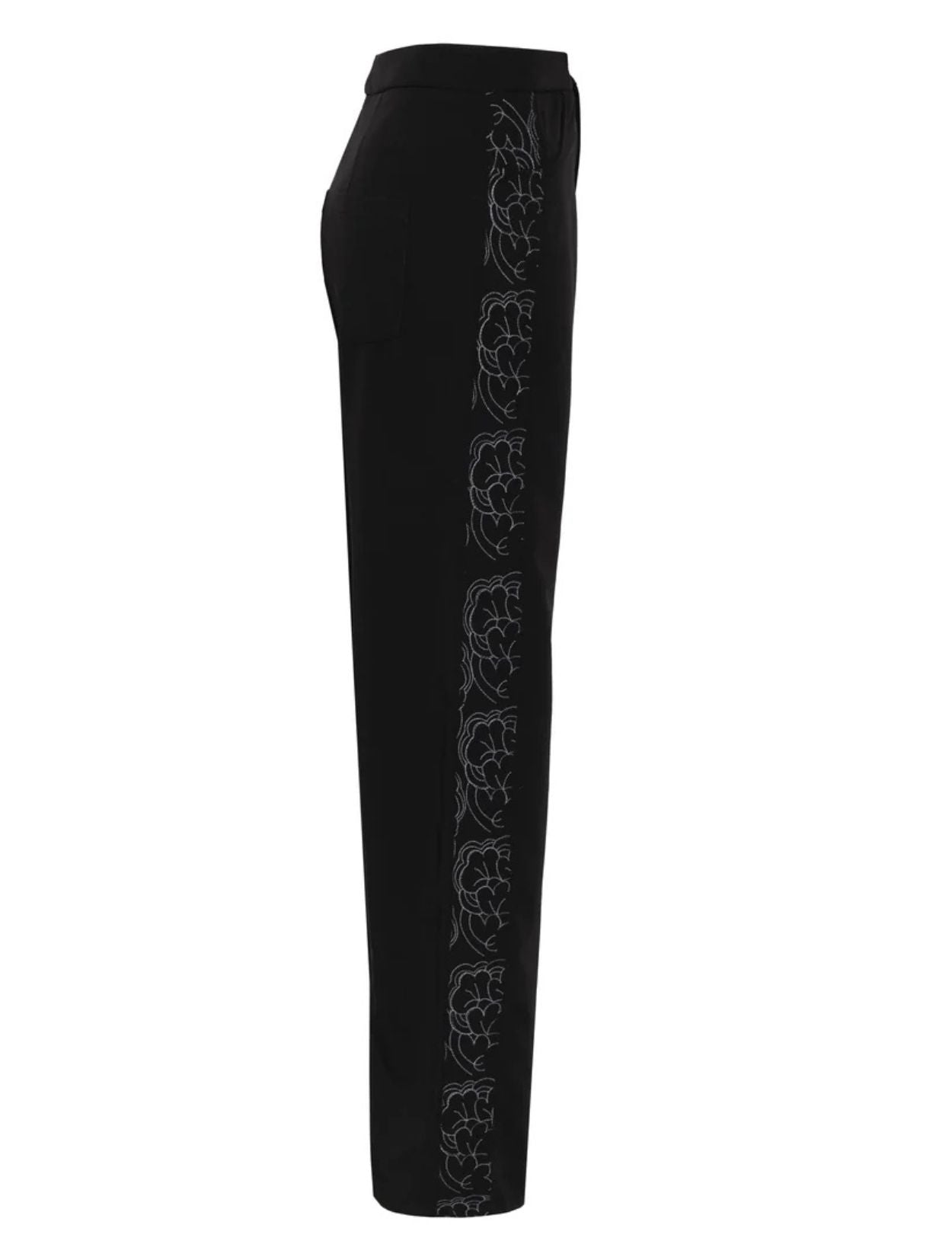 Greta Pants de la marca Décadas de tiro alto y bota ancha con detalle de flor en alto relieve tridimensional – Pantalón sastrero de lujo hecho en Colombia | Casa Precis, Concept Store