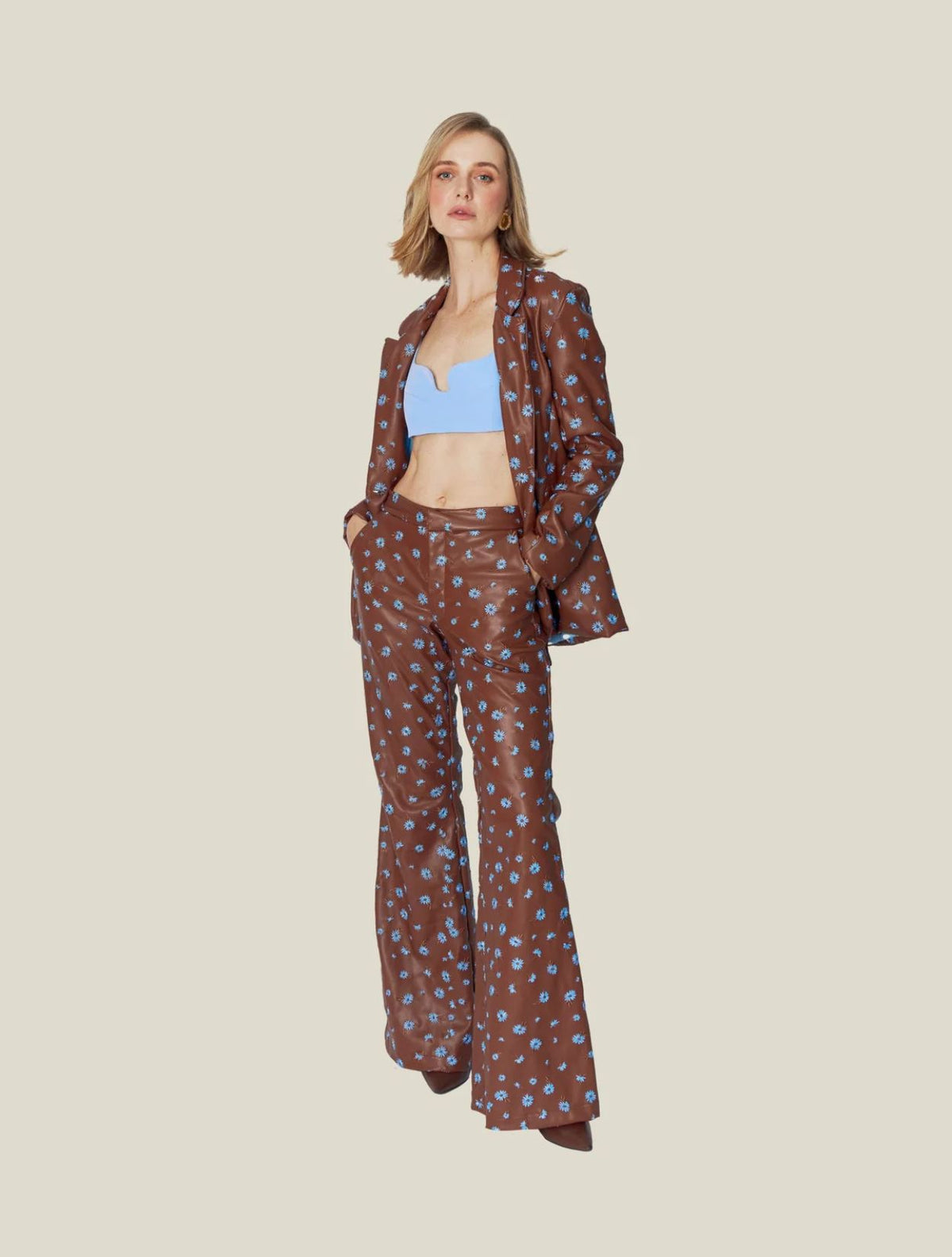 Embroidered Brown & Blue Pants | Pantalón Bordado Marrón y Azul | The Good Neighbor