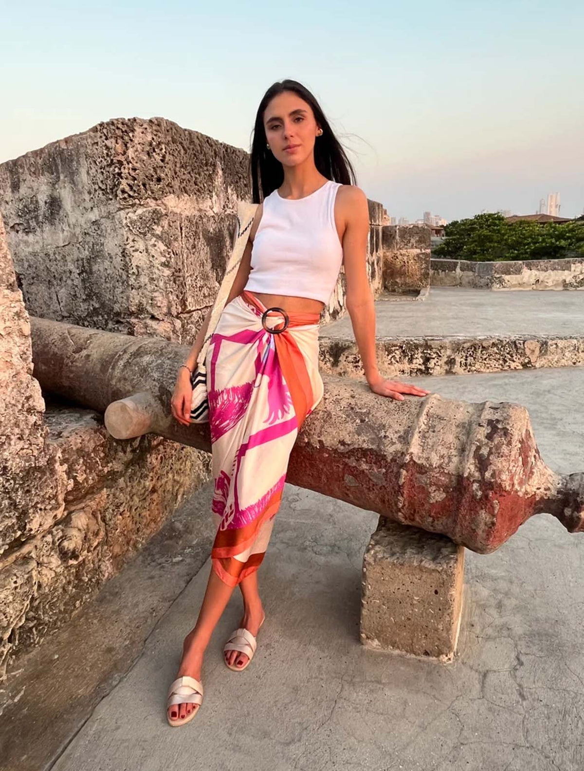Pañuelón Kiosco Rosa | Accesorio Femenino Resortwear | Magdalena 1721