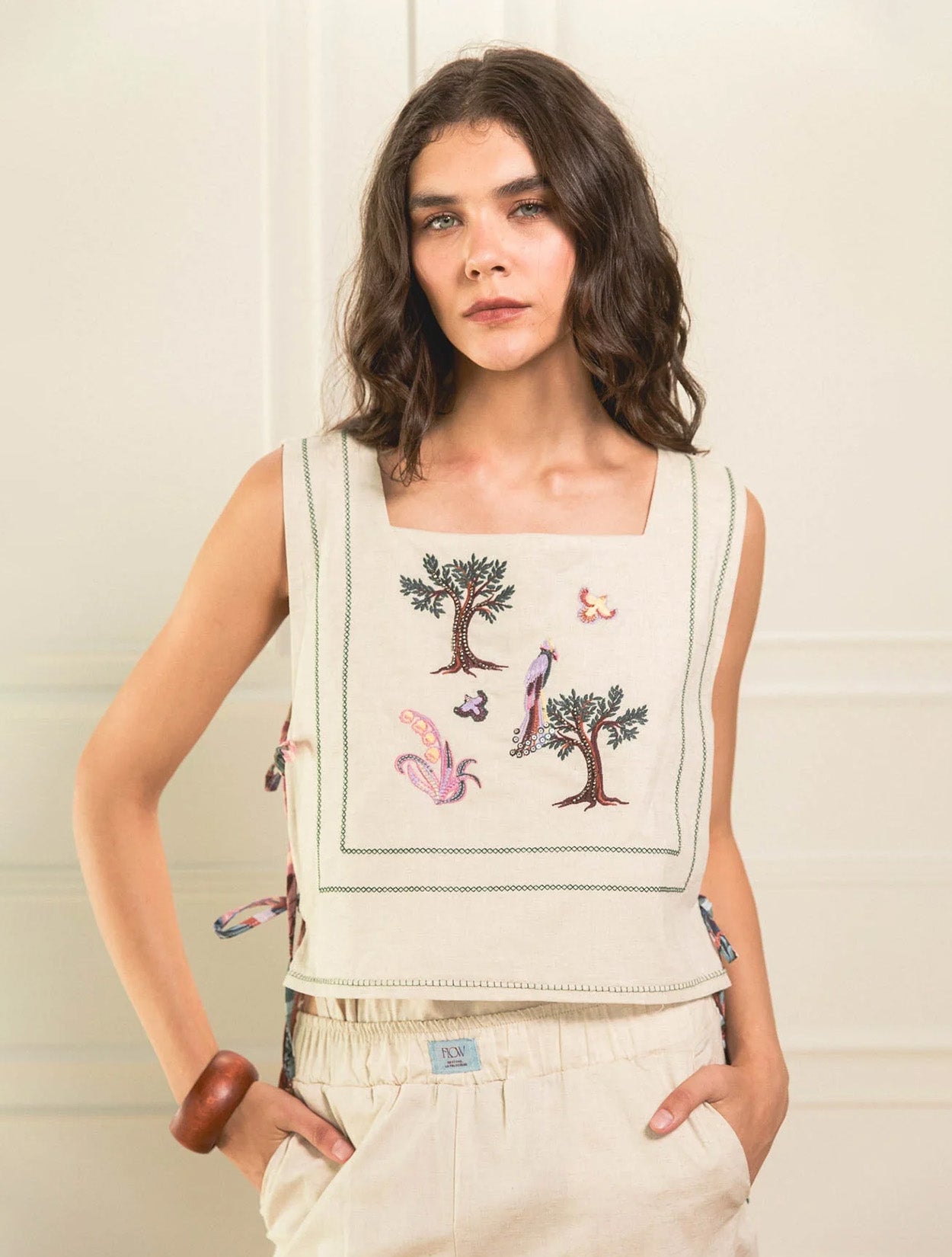 Top Greenhouse Ivory | Ropa de Mujer Slow Fashion Lino Artesanal Colombiano x Flow Inspire Us x Casa Precis