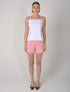 Shorts Hibisco de la marca Mawina con silueta estructurada y talle alto – Moda colombiana de lujo y frescura veraniega | Casa Precis, Concept Store